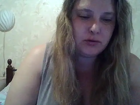 Snapshot of ParisMimi chatting on 06/03/26, 05:54 ParisMimi online show from 06/03/26, 05:54