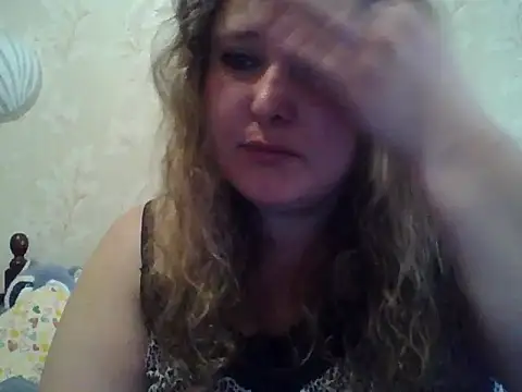 Snapshot of ParisMimi chatting on 06/06/26, 07:24 ParisMimi online show from 06/06/26, 07:24