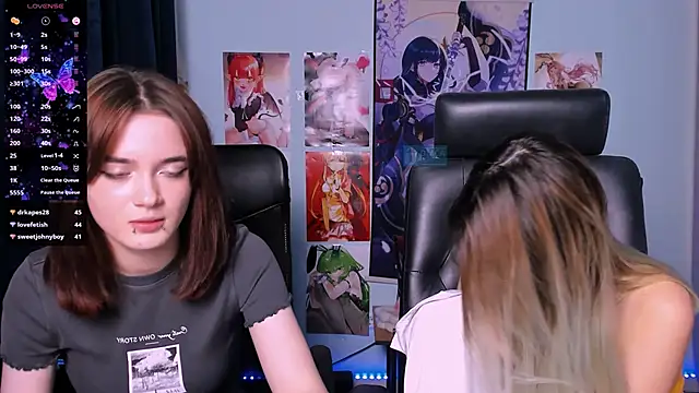 liana kisses online show from 12/15/24, 12:17