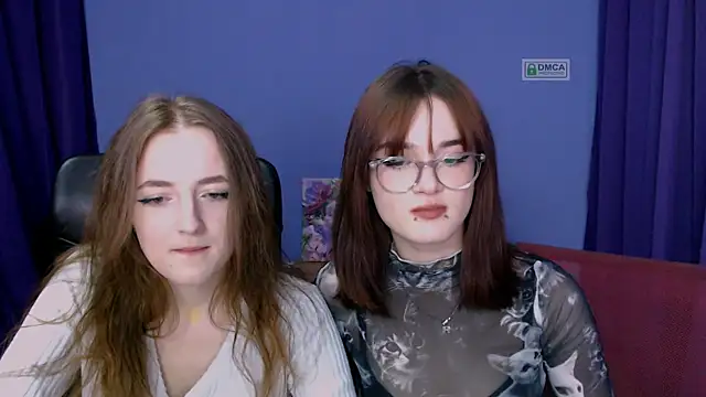 liana kisses online show from 12/18/24, 11:40