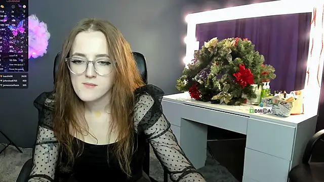 liana kisses online show from 12/24/24, 01:49