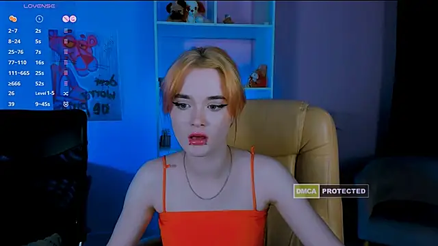 liana kisses online show from 01/08/25, 01:32