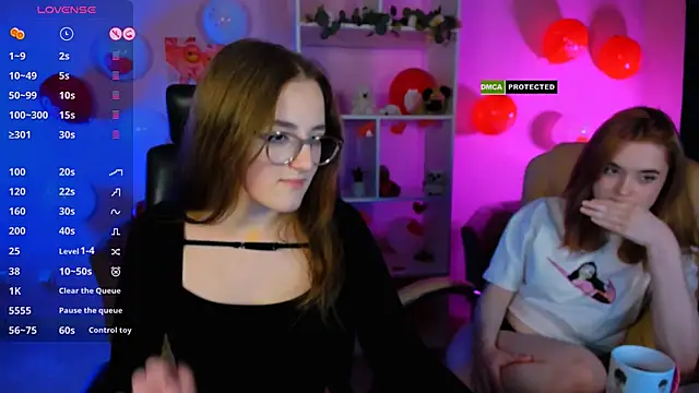 Snapshot of liana_kisses chatting on 02/14/25, 11:53 liana kisses online show from 02/14/25, 11:53