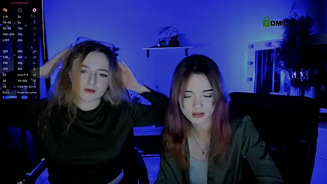 Snapshot of liana_kisses chatting on 09/14/25, 06:51 liana kisses online show from 09/14/25, 06:51