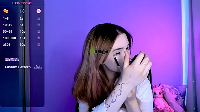 Snapshot of liana_kisses chatting on 10/11/25, 07:12 liana kisses online show from 10/11/25, 07:12