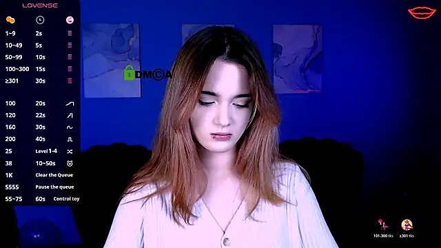 Snapshot of liana_kisses chatting on 11/06/25, 08:10 liana kisses online show from 11/06/25, 08:10