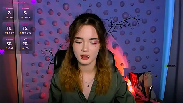 liana kisses online show from 02/14/26, 09:00