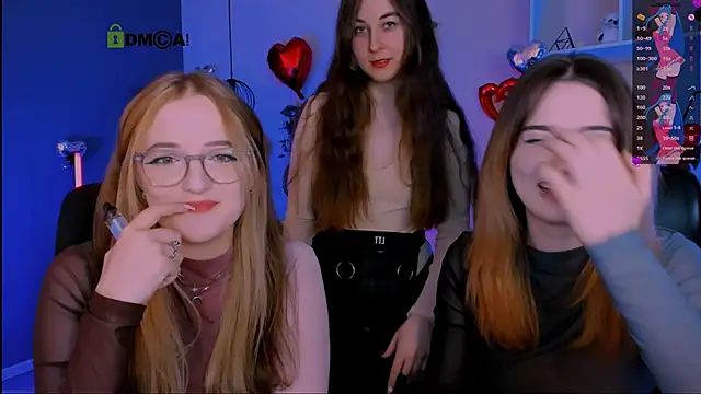 liana kisses online show from 02/21/26, 08:32