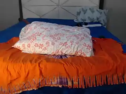 Snapshot of judy_the_booty chatting on 02/15/25, 03:06 judy the booty online show from 02/15/25, 03:06