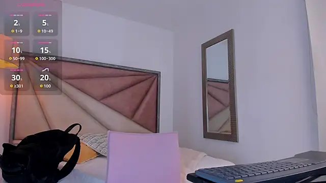 Snapshot of BarbaraKnox_ chatting on 12/23/25, 12:08 BarbaraKnox online show from 12/23/25, 12:08