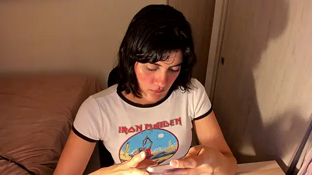 Snapshot of misstoya chatting on 06/20/26, 02:03 misstoya online show from 06/20/26, 02:03