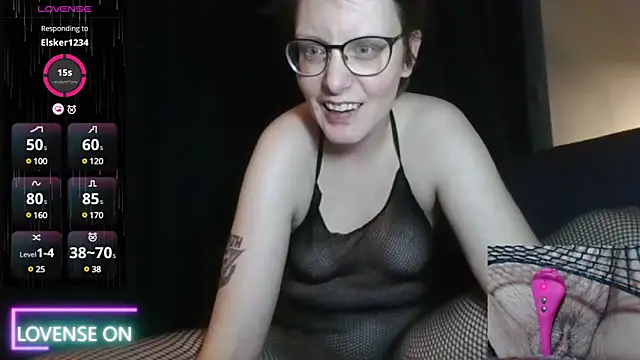 PernillaGirl online show from 01/22/25, 07:45