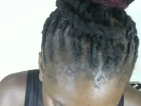 Snapshot of Pretty-emmie chatting on 03/06/25, 11:20 Pretty-emmie online show from 03/06/25, 11:20