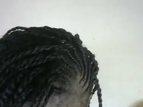 Snapshot of Pretty-emmie chatting on 09/18/25, 11:12 Pretty-emmie online show from 09/18/25, 11:12