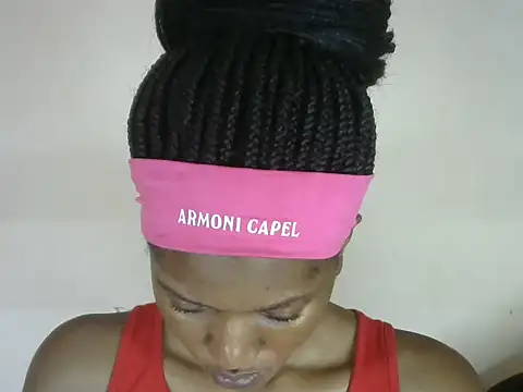 Snapshot of Pretty-emmie chatting on 09/25/25, 09:57 Pretty-emmie online show from 09/25/25, 09:57