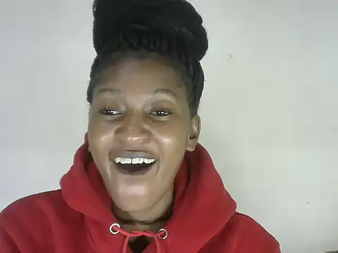 Snapshot of Pretty-emmie chatting on 10/03/25, 09:56 Pretty-emmie online show from 10/03/25, 09:56