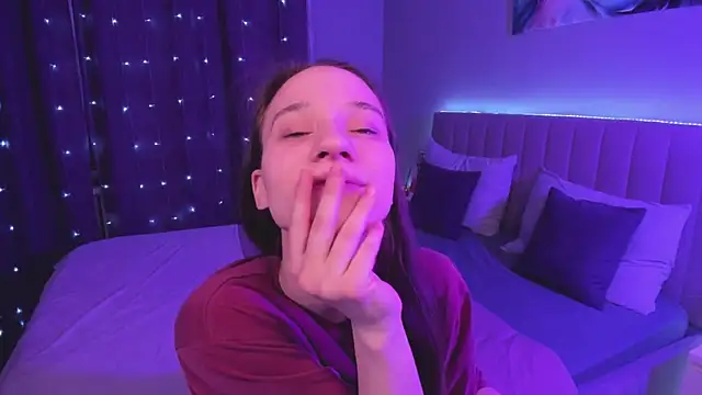 StaceySunny online show from 02/12/25, 05:26