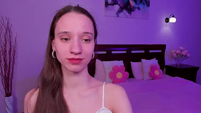 Snapshot of StaceySunny chatting on 03/21/26, 05:05 StaceySunny online show from 03/21/26, 05:05