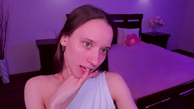 Snapshot of StaceySunny chatting on 04/09/26, 05:07 StaceySunny online show from 04/09/26, 05:07