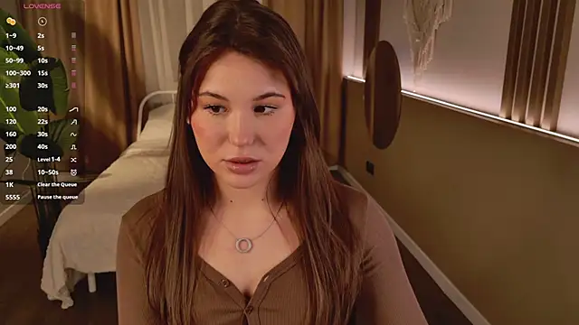 Snapshot of EmiliaDreams chatting on 03/03/26, 06:47 EmiliaDreams online show from 03/03/26, 06:47