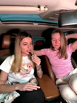 Jasmine urPrincess online show from 11/08/25, 05:18