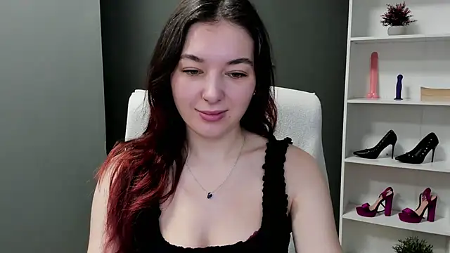 Snapshot of Meagn_Extasy chatting on 03/03/26, 07:47 Meagn Extasy online show from 03/03/26, 07:47