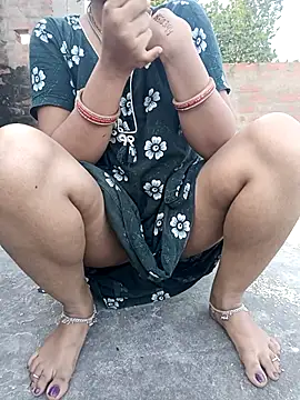 Snapshot of Angel-life chatting on 10/13/25, 01:27 Angel-life online show from 10/13/25, 01:27