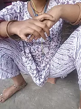 Snapshot of Angel-life chatting on 10/16/25, 12:55 Angel-life online show from 10/16/25, 12:55