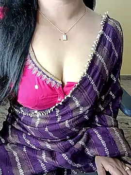 Snapshot of Adwithaa chatting on 04/18/26, 07:07 Adwithaa online show from 04/18/26, 07:07