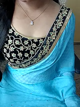 Snapshot of Adwithaa chatting on 05/16/26, 04:28 Adwithaa online show from 05/16/26, 04:28