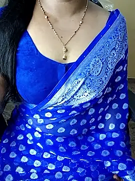 Snapshot of Adwithaa chatting on 05/19/26, 04:41 Adwithaa online show from 05/19/26, 04:41
