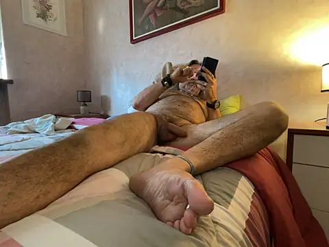 Snapshot of onidww chatting on 04/21/26, 02:56 onidww online show from 04/21/26, 02:56