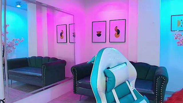 Vermelha Gremory  online show from 03/21/25, 07:46