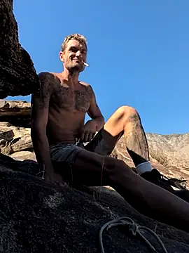 klownman1 online show from 10/24/25, 05:53