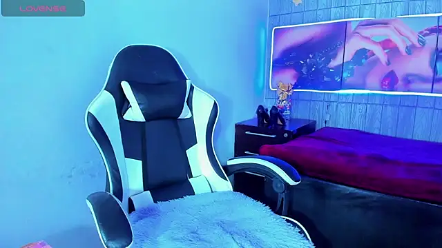 Bonnye star online show from 12/21/25, 04:36