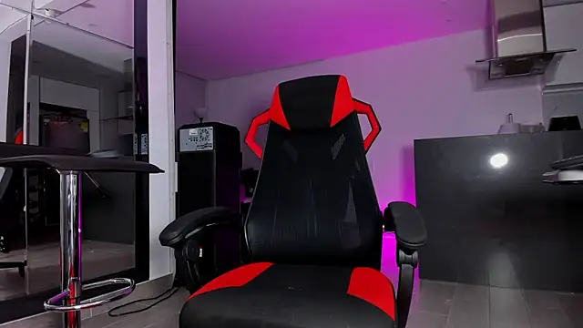 TROYWESLY- online show from 02/19/25, 12:25