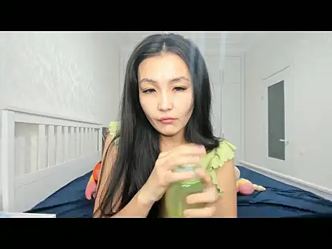 Snapshot of Missykitty01 chatting on 12/16/25, 01:54 Missykitty01 online show from 12/16/25, 01:54