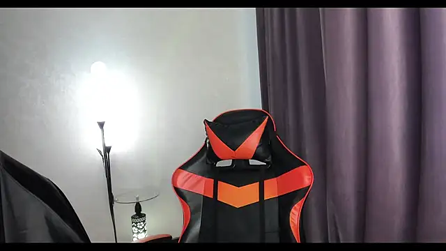 Snapshot of Missykitty01 chatting on 02/13/26, 10:22 Missykitty01 online show from 02/13/26, 10:22