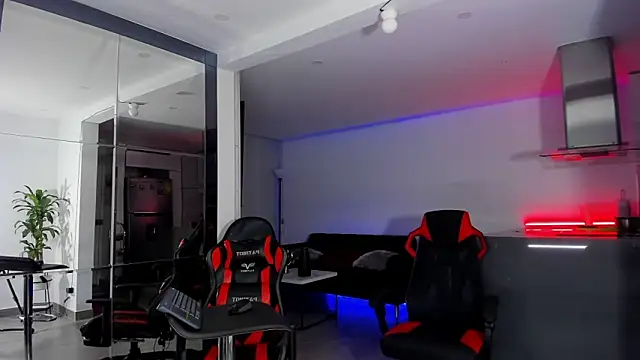 Snapshot of daikokuten_ chatting on 01/21/25, 02:33 daikokuten online show from 01/21/25, 02:33