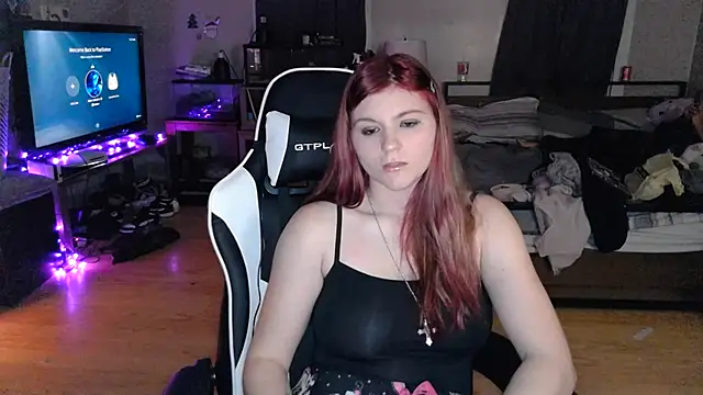 Snapshot of Elliewgfs chatting on 12/11/24, 05:43 Elliewgfs online show from 12/11/24, 05:43