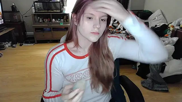 Snapshot of Elliewgfs chatting on 02/16/25, 05:15 Elliewgfs online show from 02/16/25, 05:15