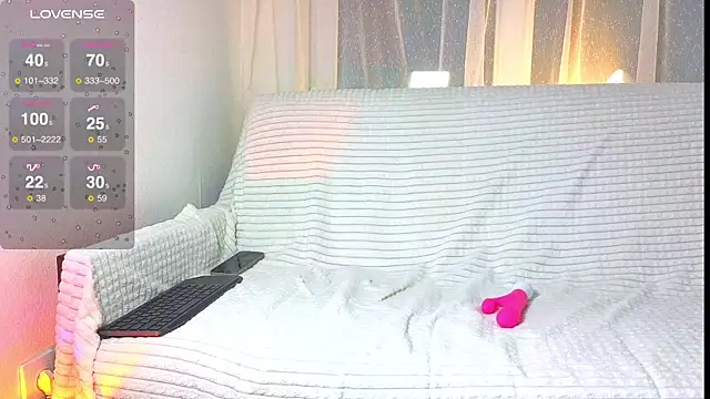 Tasha Miu online show from 01/11/25, 08:32