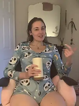 Snapshot of Littlelolo60 chatting on 01/20/25, 03:39 Littlelolo60 online show from 01/20/25, 03:39