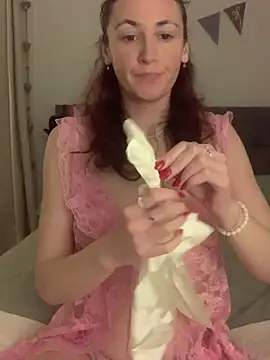 Snapshot of Littlelolo60 chatting on 02/11/25, 06:33 Littlelolo60 online show from 02/11/25, 06:33