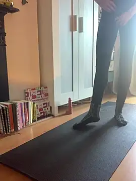 Snapshot of Littlelolo60 chatting on 02/26/25, 09:42 Littlelolo60 online show from 02/26/25, 09:42