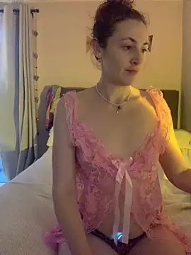 Snapshot of Littlelolo60 chatting on 02/26/25, 05:28 Littlelolo60 online show from 02/26/25, 05:28