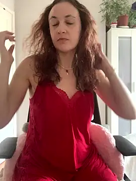 Snapshot of Littlelolo60 chatting on 03/10/25, 09:10 Littlelolo60 online show from 03/10/25, 09:10