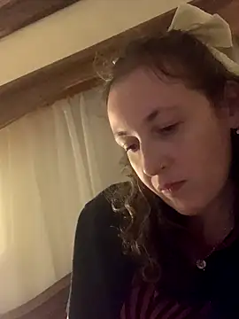 Littlelolo60 online show from 12/22/25, 10:51