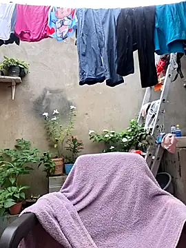 Snapshot of room_24funn chatting on 04/08/26, 03:23 room 24funn online show from 04/08/26, 03:23