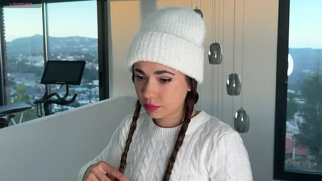 Mika Miller online show from 12/19/24, 04:13